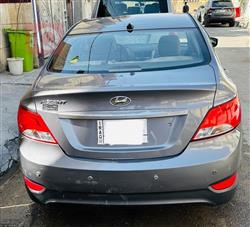 هیوندای ئەکسنت